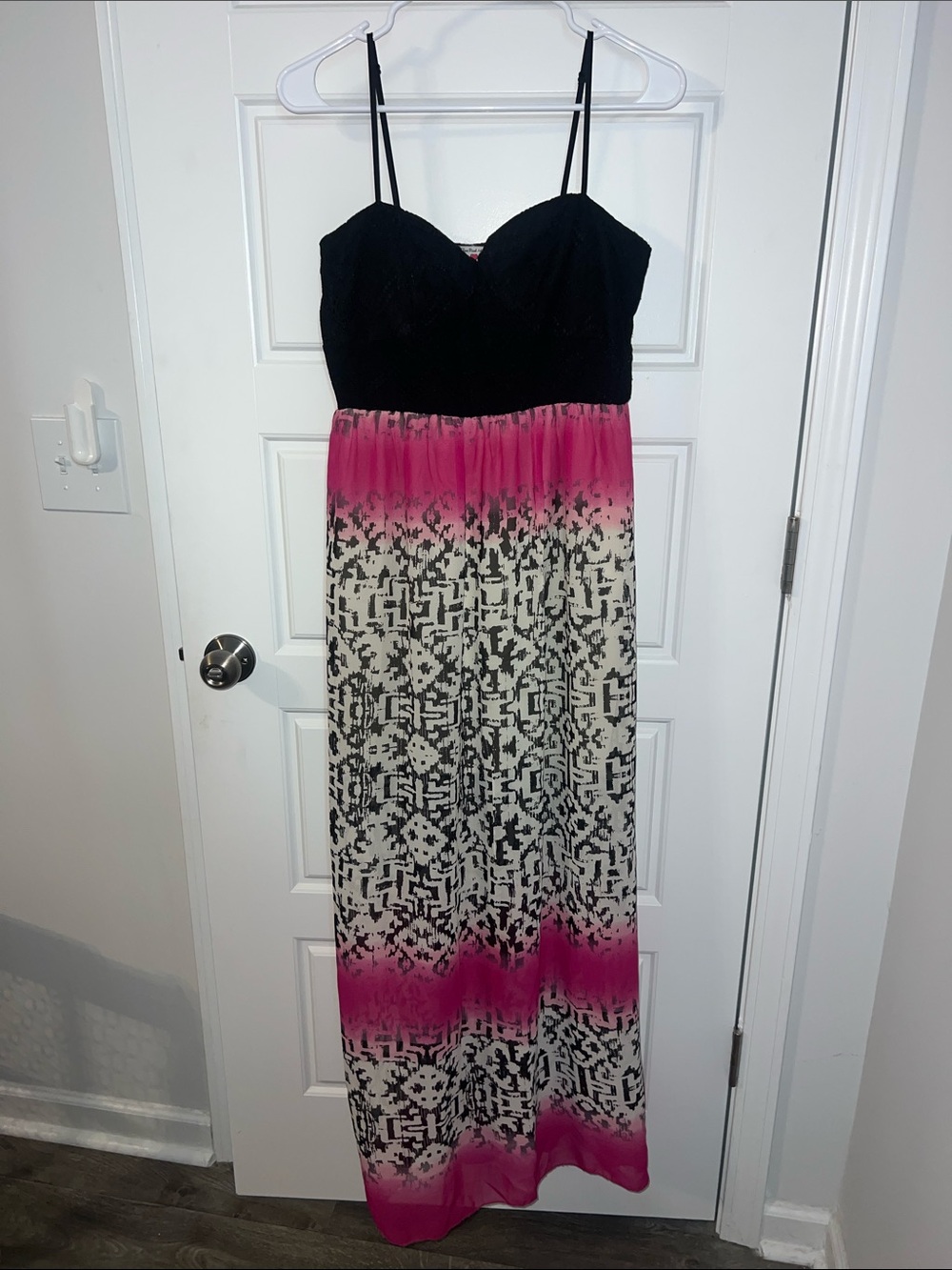 Three Hearts Black and Pink Ombre Maxi Dress